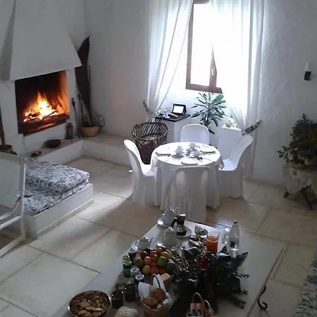 Bed & Breakfast Castello Di Praia 3*