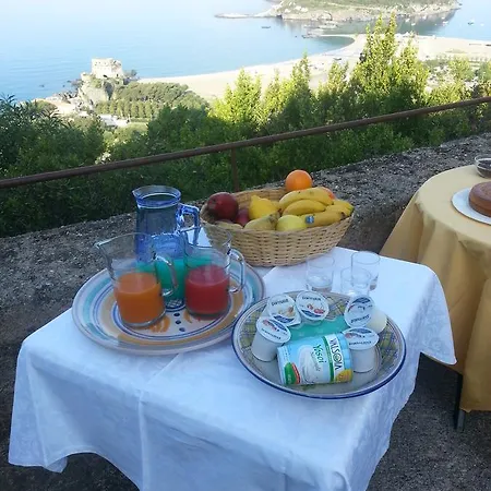 Bed & Breakfast Castello Di Praia