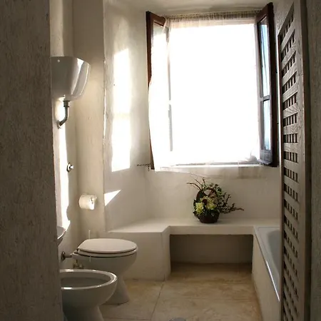 Bed & Breakfast Castello Di Praia 3*