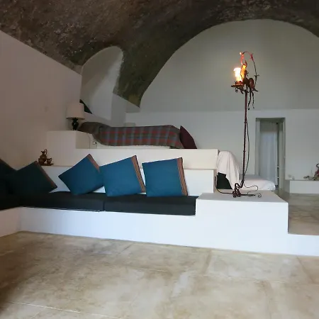 Castello Di Praia Bed & Breakfast 3*