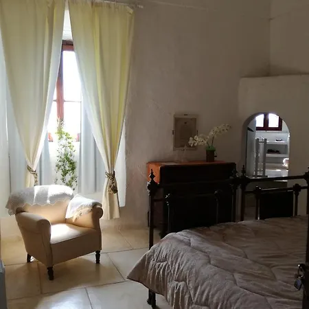 Castello Di Praia Bed & Breakfast Praia a Mare